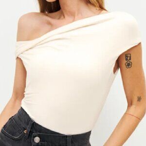 REFORMATION Cello Knit Top in Ivory, size S